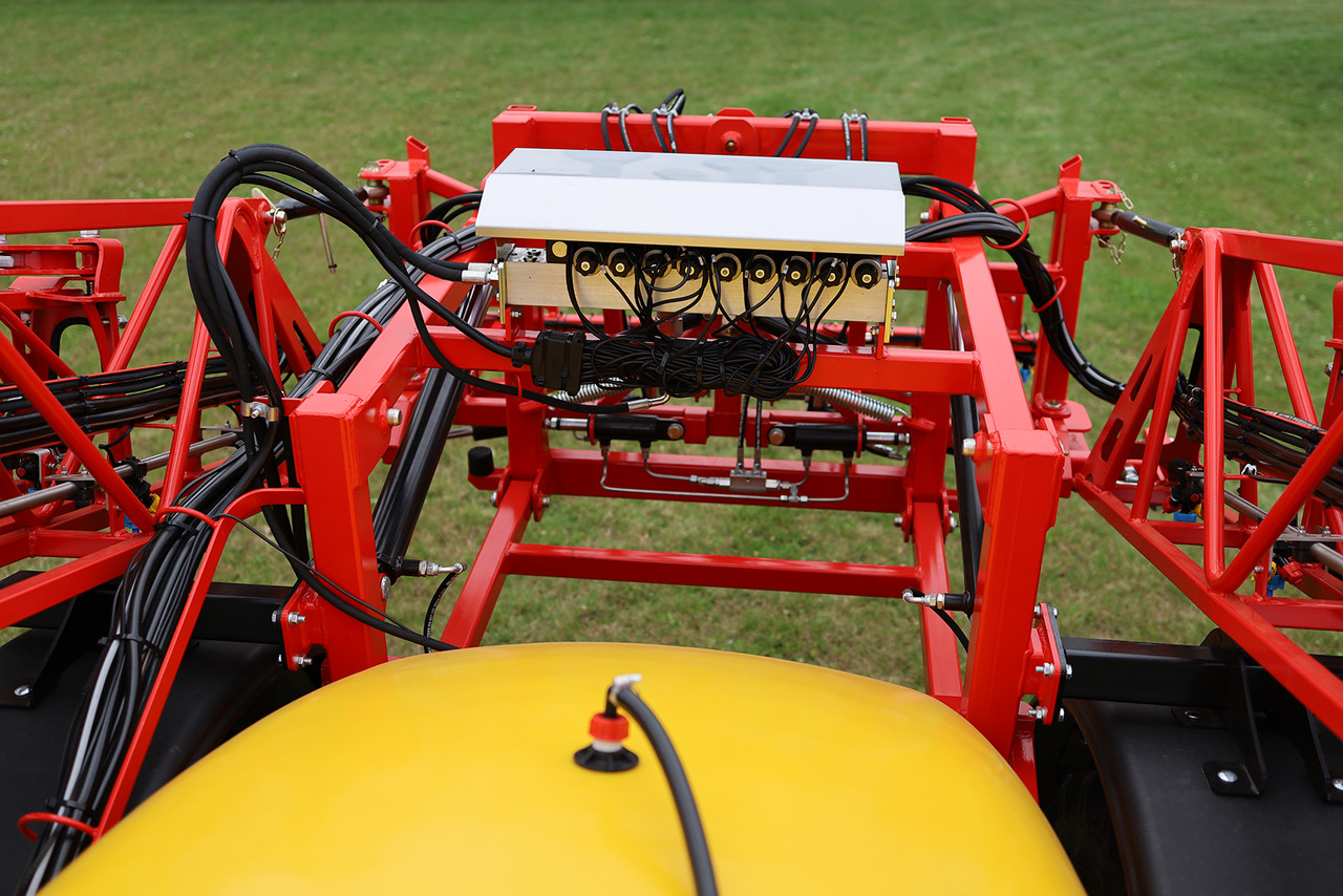 آلة الرش المقطورة جديد WOPROL Feldspritze / Sprayer / Pulvérisateur / Opryskiwacz 2000 L: صور 8 آلة الرش المقطورة جديد WOPROL Feldspritze / Sprayer / Pulvérisateur / Opryskiwacz 2000 L: صور 8