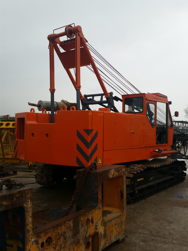 Hitachi KH-100 - رافعة مجنزرة: صور 2 Hitachi KH-100 - رافعة مجنزرة: صور 2