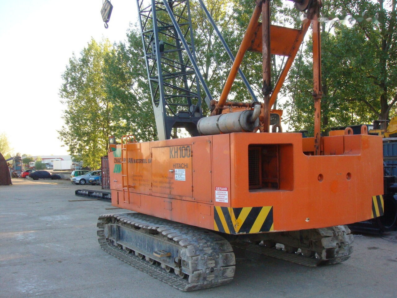 Hitachi KH 100 - رافعة مجنزرة: صور 4 Hitachi KH 100 - رافعة مجنزرة: صور 4