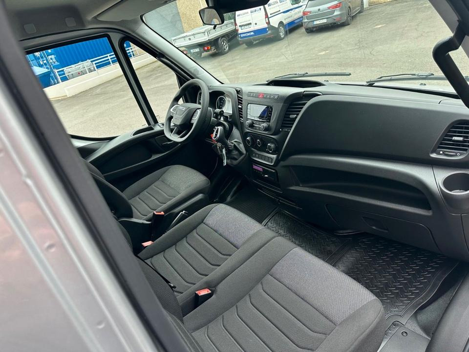Algema IVECO FESTPLATEAU + Planenaufbau 3,6 to Nutzlast - شاحنة نقل سيارات شاحنة, الشاحنات الصغيرة: صور 5 Algema IVECO FESTPLATEAU + Planenaufbau 3,6 to Nutzlast - شاحنة نقل سيارات شاحنة, الشاحنات الصغيرة: صور 5