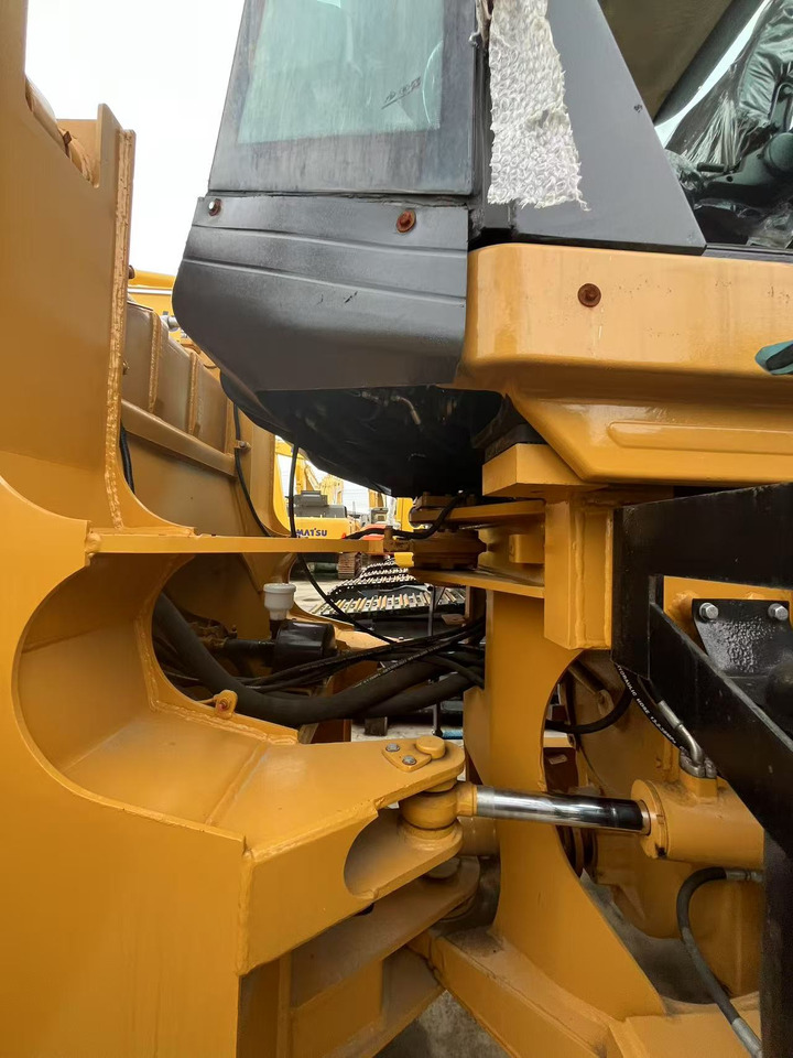 CATERPILLAR 966H - اللودر بعجل: صور 4 CATERPILLAR 966H - اللودر بعجل: صور 4