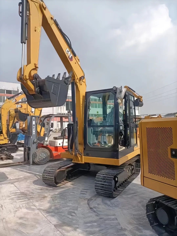 Ready to Work! CATERPILLAR 305.5 - حفارة مصغرة: صور 1 Ready to Work! CATERPILLAR 305.5 - حفارة مصغرة: صور 1