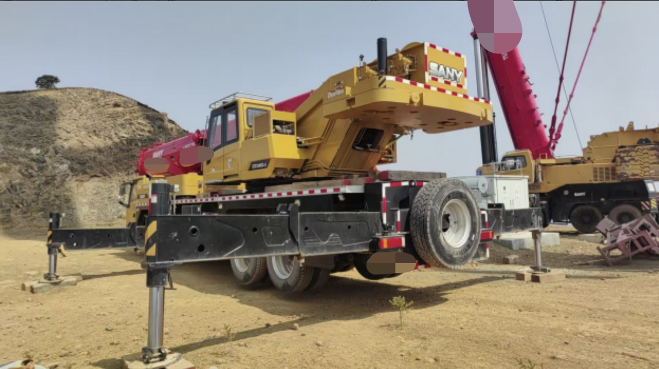 SANY STC100C6 - موبايل كرين: صور 2 SANY STC100C6 - موبايل كرين: صور 2