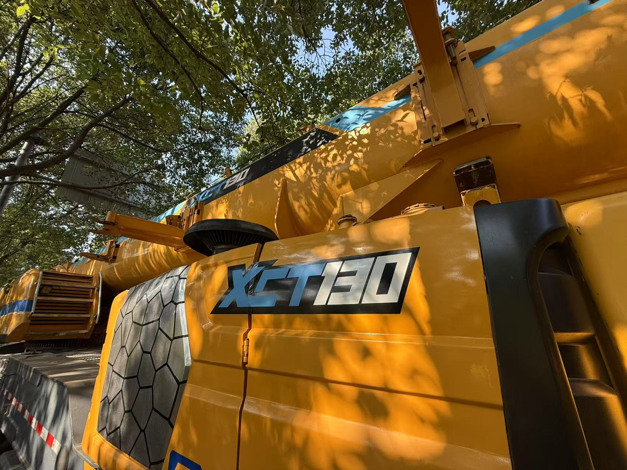 XCMG XCT130 - موبايل كرين: صور 4 XCMG XCT130 - موبايل كرين: صور 4