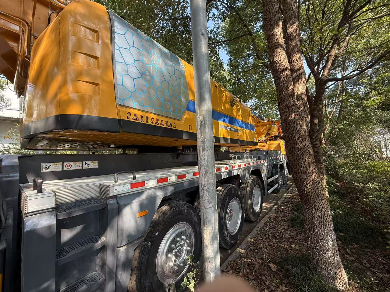 XCMG XCT130 - موبايل كرين: صور 3 XCMG XCT130 - موبايل كرين: صور 3