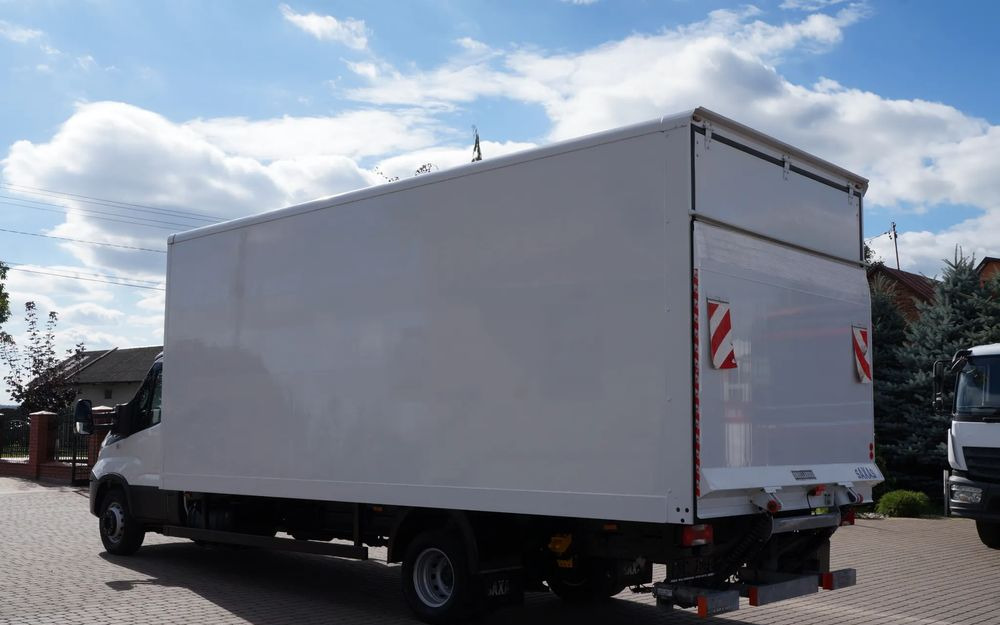 Iveco DAILY 72c18 Automat HI-MATIC Kontener 6 m 117 tys km Wzorowy Stan - بصندوق مغلق شاحنة: صور 5 Iveco DAILY 72c18 Automat HI-MATIC Kontener 6 m 117 tys km Wzorowy Stan - بصندوق مغلق شاحنة: صور 5