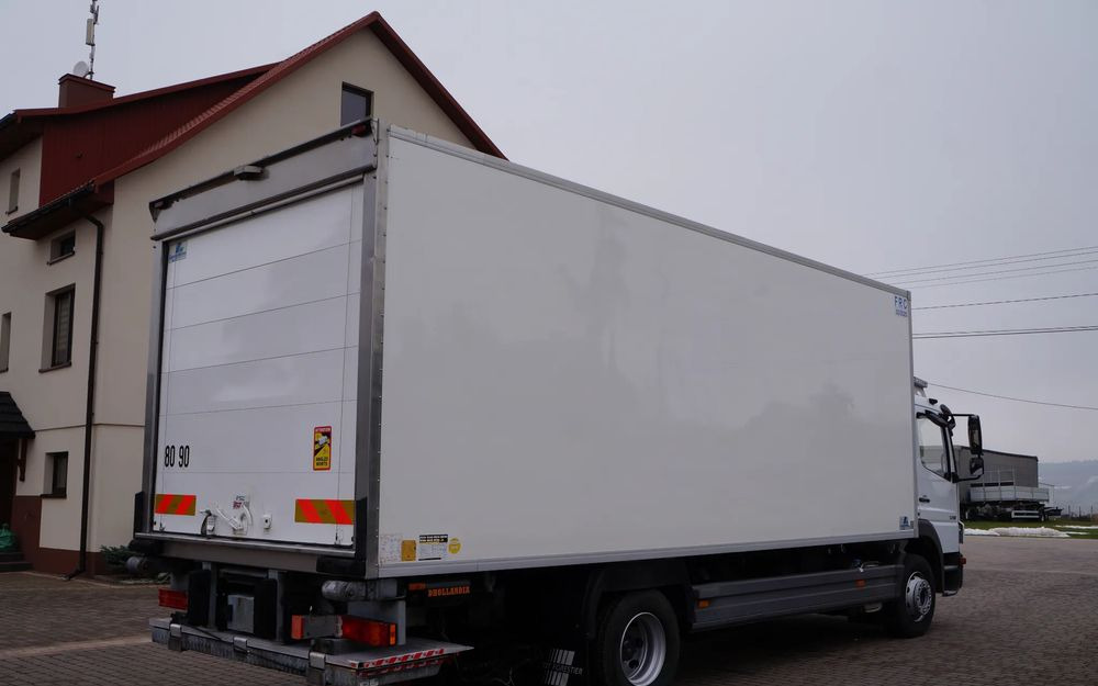 Mercedes-Benz ATEGO 1318 EURO 5 132 TYS KM CHŁODNIA CARRIER 750 WINDA - مبردة شاحنة: صور 5 Mercedes-Benz ATEGO 1318 EURO 5 132 TYS KM CHŁODNIA CARRIER 750 WINDA - مبردة شاحنة: صور 5