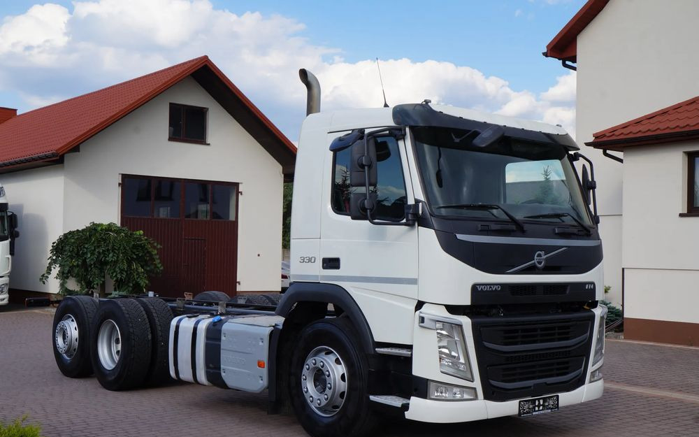 Volvo FM 6X2 EURO 6 RAMA DO ZABUDOWY 2019r OŚ SKRĘTNA PODNOSZONA SCANIA - الشاسيه شاحنة: صور 2 Volvo FM 6X2 EURO 6 RAMA DO ZABUDOWY 2019r OŚ SKRĘTNA PODNOSZONA SCANIA - الشاسيه شاحنة: صور 2