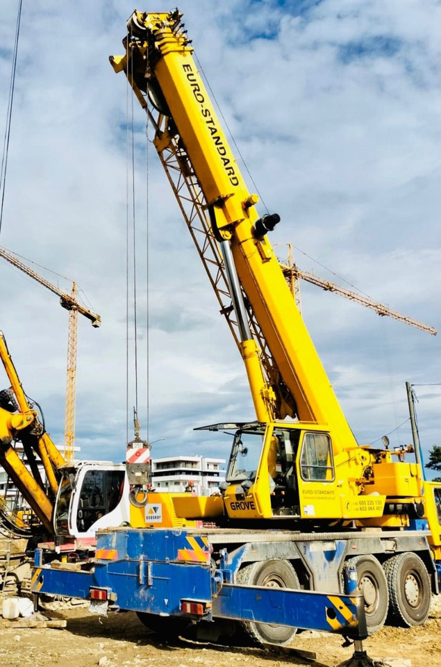 GROVE GMK 3050 - موبايل كرين: صور 1 GROVE GMK 3050 - موبايل كرين: صور 1