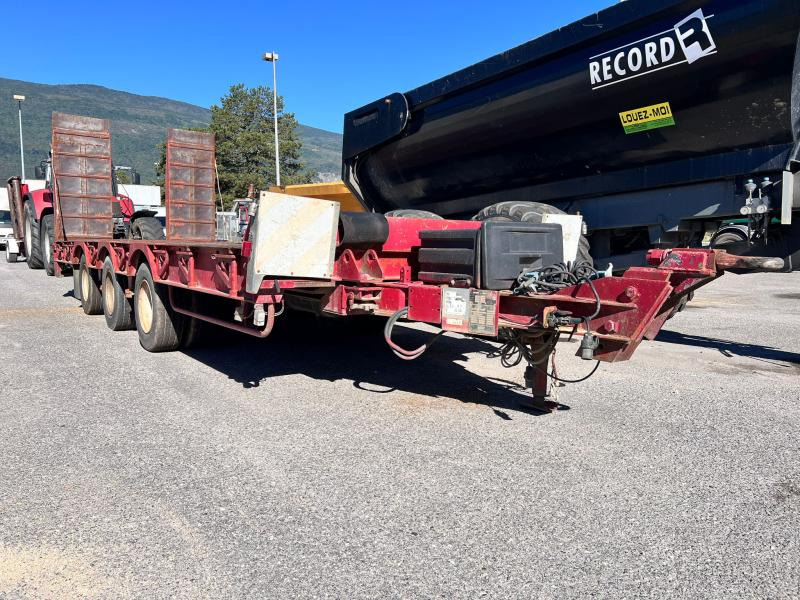 Castera TS243B Remorque porte engins 3 essieux - شاحنة نقل سيارات مقطورة: صور 2 Castera TS243B Remorque porte engins 3 essieux - شاحنة نقل سيارات مقطورة: صور 2