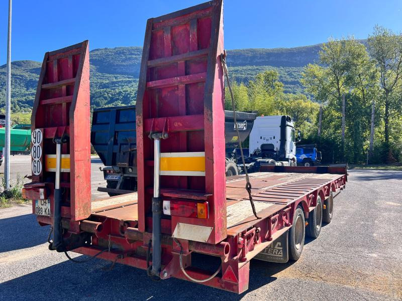 Castera TS243B Remorque porte engins 3 essieux - شاحنة نقل سيارات مقطورة: صور 5 Castera TS243B Remorque porte engins 3 essieux - شاحنة نقل سيارات مقطورة: صور 5