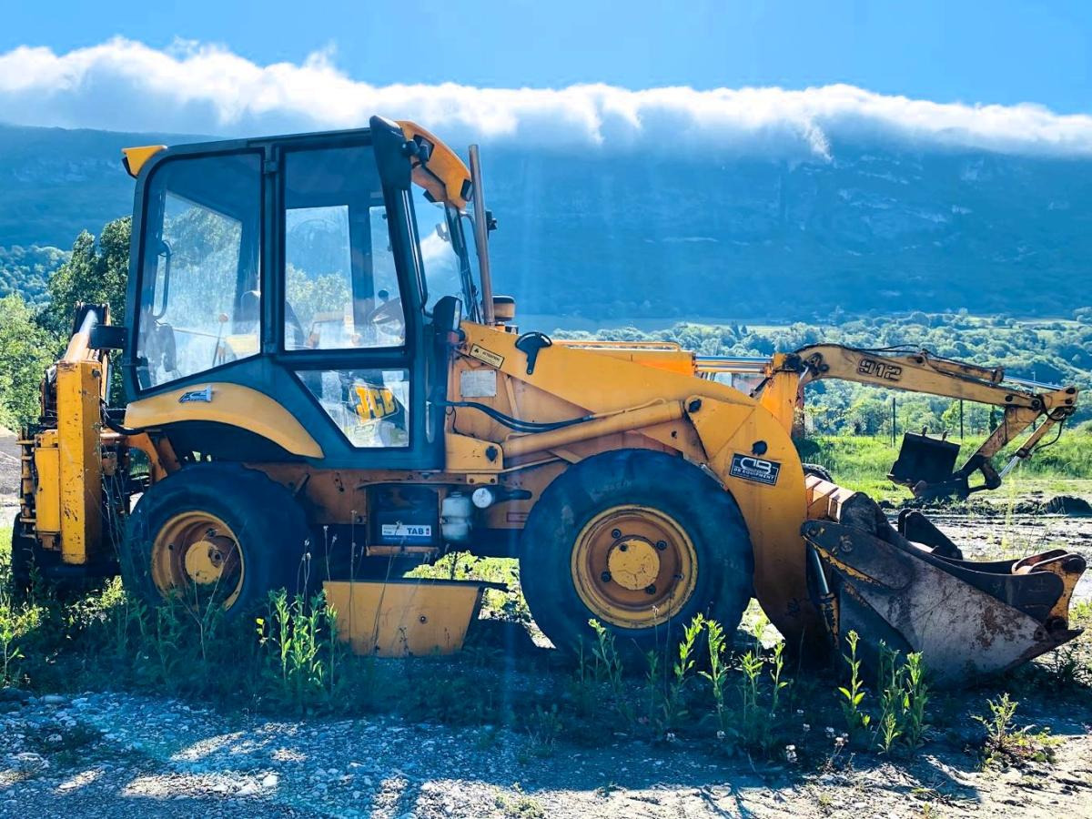 Jcb 2 CX TRACTOPELLE 5,2T (NET DE TVA) - حفار متعدد الاستخدام: صور 3 Jcb 2 CX TRACTOPELLE 5,2T (NET DE TVA) - حفار متعدد الاستخدام: صور 3