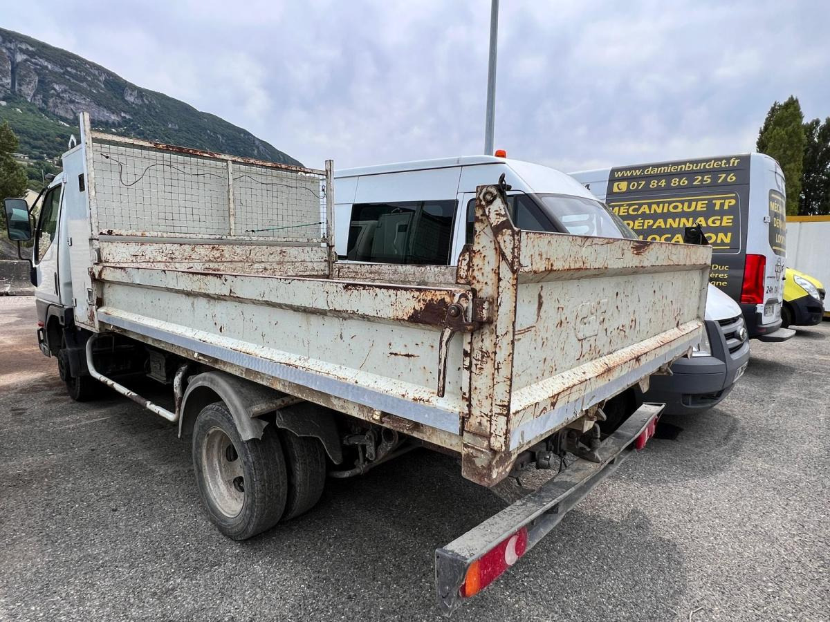 Mitsubishi Canter FB634 D CAMION BENNE (NET DE TVA) - قلاب صغير: صور 4 Mitsubishi Canter FB634 D CAMION BENNE (NET DE TVA) - قلاب صغير: صور 4