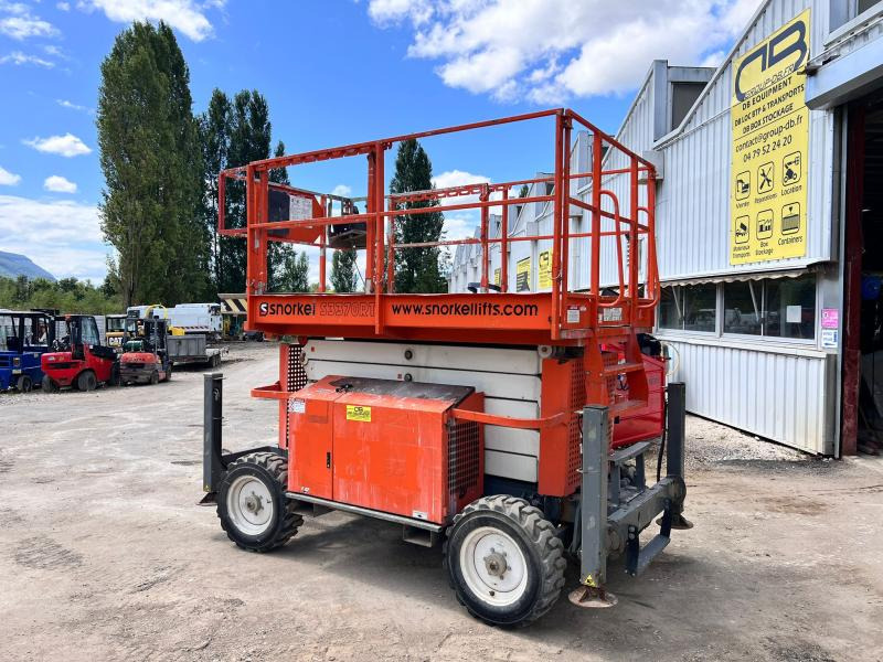 Snorkel S3370RT NACELLE CISEAUX 12M 4X4 DIESEL - رافعات مقصية: صور 2 Snorkel S3370RT NACELLE CISEAUX 12M 4X4 DIESEL - رافعات مقصية: صور 2