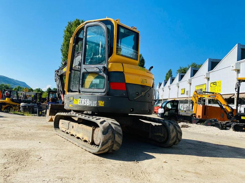 VOLVO ECR58 MINI PELLE 6.4T - حفارة مصغرة: صور 4 VOLVO ECR58 MINI PELLE 6.4T - حفارة مصغرة: صور 4