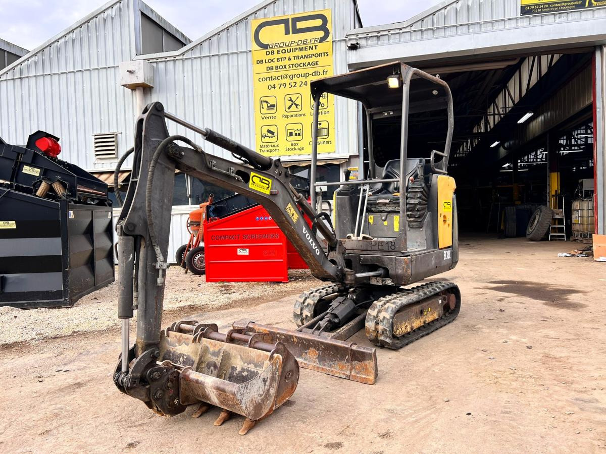 Volvo EC18C Mini pelle 1,8T - حفارة مصغرة: صور 1 Volvo EC18C Mini pelle 1,8T - حفارة مصغرة: صور 1