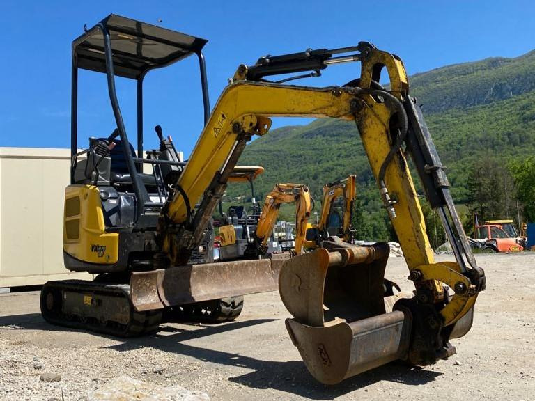 YANMAR Mini pelle VIO17 1.7T - حفارة مصغرة: صور 5 YANMAR Mini pelle VIO17 1.7T - حفارة مصغرة: صور 5