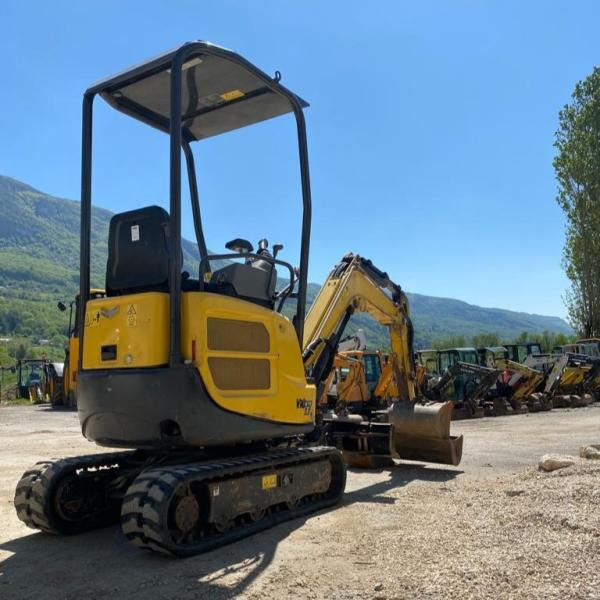 YANMAR Mini pelle VIO17 1.7T - حفارة مصغرة: صور 4 YANMAR Mini pelle VIO17 1.7T - حفارة مصغرة: صور 4