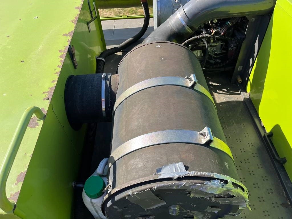 Claas 750TT c/w V900 Header - حصادة شاملة: صور 5 Claas 750TT c/w V900 Header - حصادة شاملة: صور 5