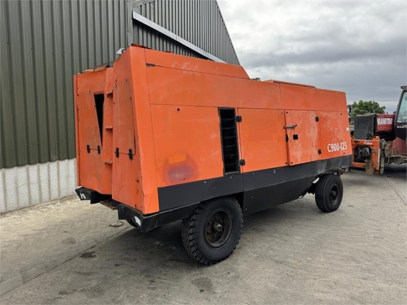 Compair C900-125 Compressor **Video Below - ضاغط الهواء: صور 2 Compair C900-125 Compressor **Video Below - ضاغط الهواء: صور 2