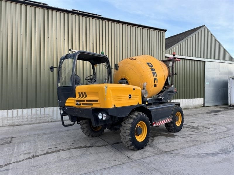 Dieci LH 683 Concrete Mixer - شاحنة مفصلية: صور 1 Dieci LH 683 Concrete Mixer - شاحنة مفصلية: صور 1