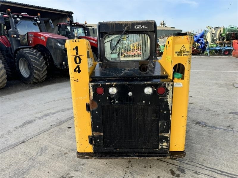 Gehl Gehl R165 Skid Steer - شيول صغير: صور 3 Gehl Gehl R165 Skid Steer - شيول صغير: صور 3
