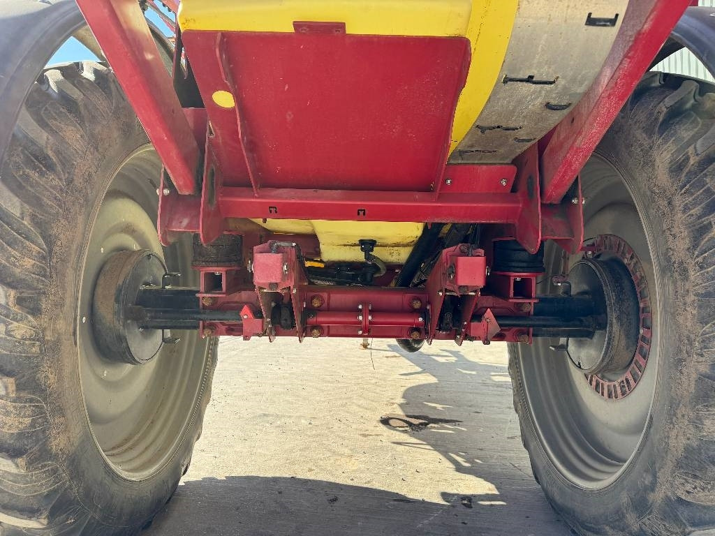 Hardi Navigator 3000L 24m - آلة الرش المقطورة: صور 4 Hardi Navigator 3000L 24m - آلة الرش المقطورة: صور 4