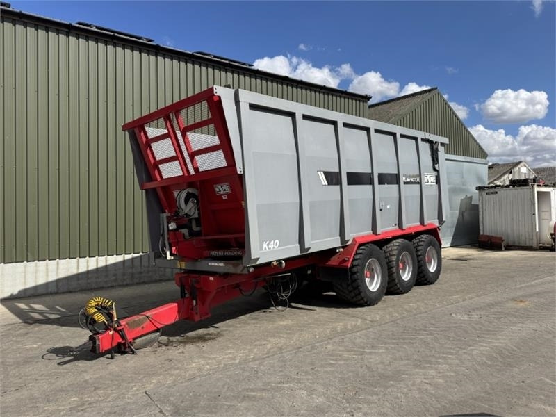 Hi Spec Kompactor K40 Ejector Trailer - المقطورة الزراعية: صور 1 Hi Spec Kompactor K40 Ejector Trailer - المقطورة الزراعية: صور 1