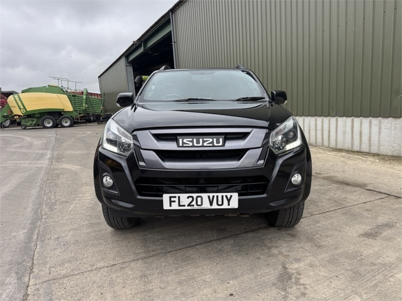 Isuzu D-Max Blade - شاحنة البيك أب: صور 5 Isuzu D-Max Blade - شاحنة البيك أب: صور 5