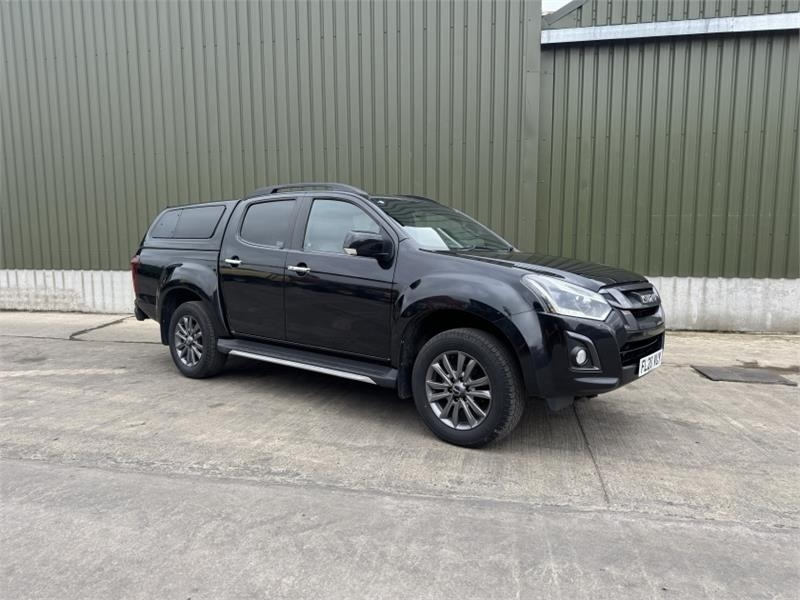 Isuzu D-Max Blade - شاحنة البيك أب: صور 1 Isuzu D-Max Blade - شاحنة البيك أب: صور 1