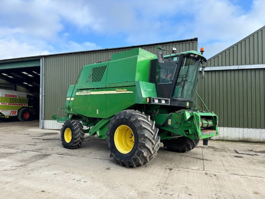 John Deere 1550 WTS - حصادة شاملة: صور 2 John Deere 1550 WTS - حصادة شاملة: صور 2