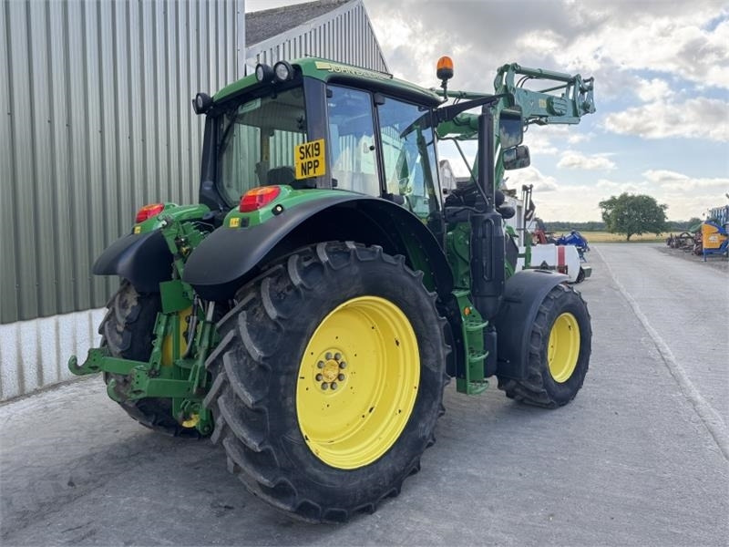 John Deere 6120M c/w 623R Loader **Low Hours**  - جرار: صور 4 John Deere 6120M c/w 623R Loader **Low Hours**  - جرار: صور 4