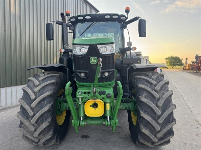 John Deere 6215R Command Pro **Ultimate Edition**Front PTO**V  - جرار: صور 5 John Deere 6215R Command Pro **Ultimate Edition**Front PTO**V  - جرار: صور 5