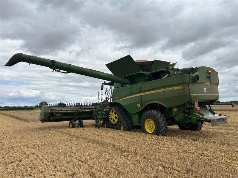 John Deere John Deere S785 4WD c/w 735D Header **Video Below* - معدات آلة حصاد: صور 3 John Deere John Deere S785 4WD c/w 735D Header **Video Below* - معدات آلة حصاد: صور 3
