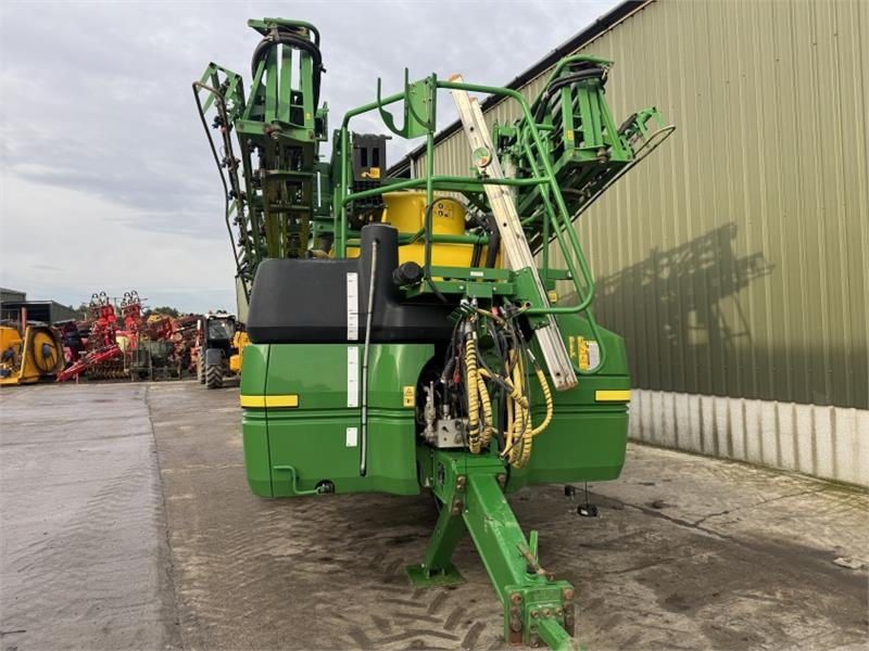 John Deere R952i PowrSpray Trailed Sprayer - آلة الرش المعلقة: صور 3 John Deere R952i PowrSpray Trailed Sprayer - آلة الرش المعلقة: صور 3