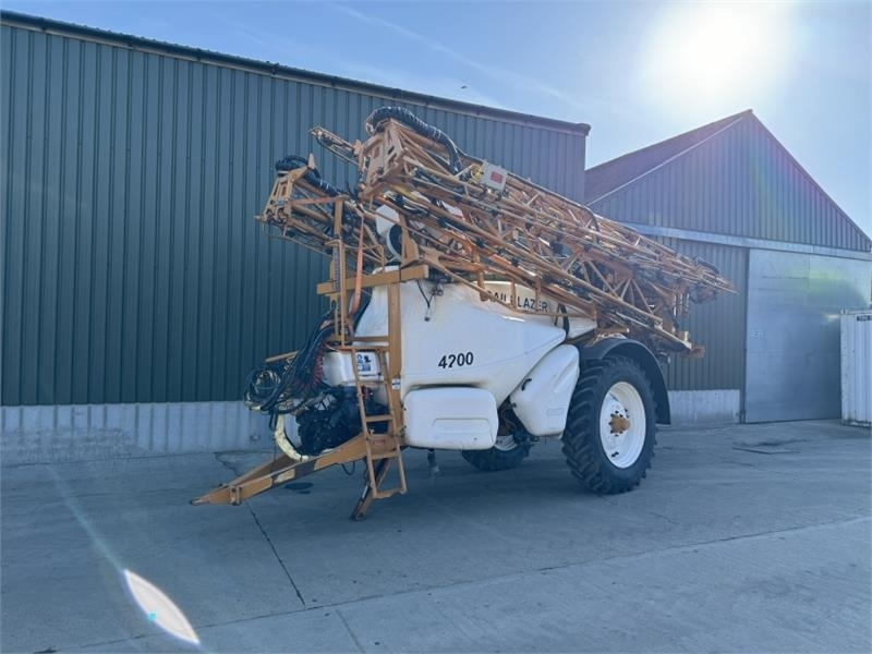 Knight Knight Trailblazer 4200l 36m Trailed Sprayer - آلة الرش المعلقة: صور 1 Knight Knight Trailblazer 4200l 36m Trailed Sprayer - آلة الرش المعلقة: صور 1