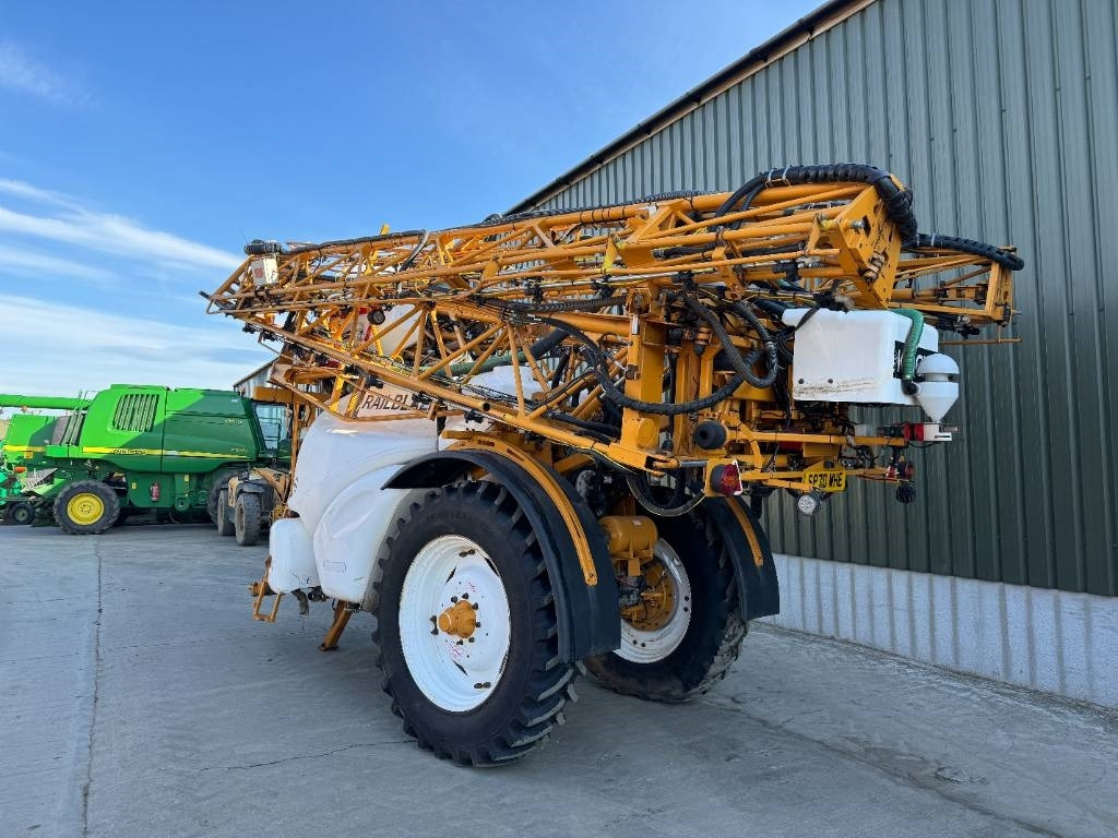 Knight Trailblazer 4200L 36M Trailed Sprayer - آلة الرش المقطورة: صور 4 Knight Trailblazer 4200L 36M Trailed Sprayer - آلة الرش المقطورة: صور 4