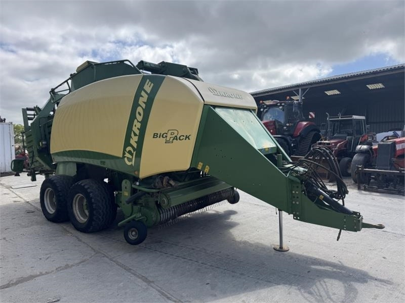 Krone Big Pack 12130 Square Baler - مكبس البالات المستطيله: صور 4 Krone Big Pack 12130 Square Baler - مكبس البالات المستطيله: صور 4