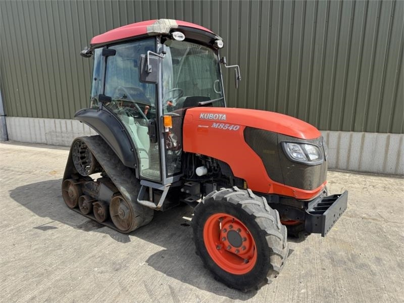 Kubota M8540 Narrow Half Track *85 HP* - جرار: صور 3 Kubota M8540 Narrow Half Track *85 HP* - جرار: صور 3