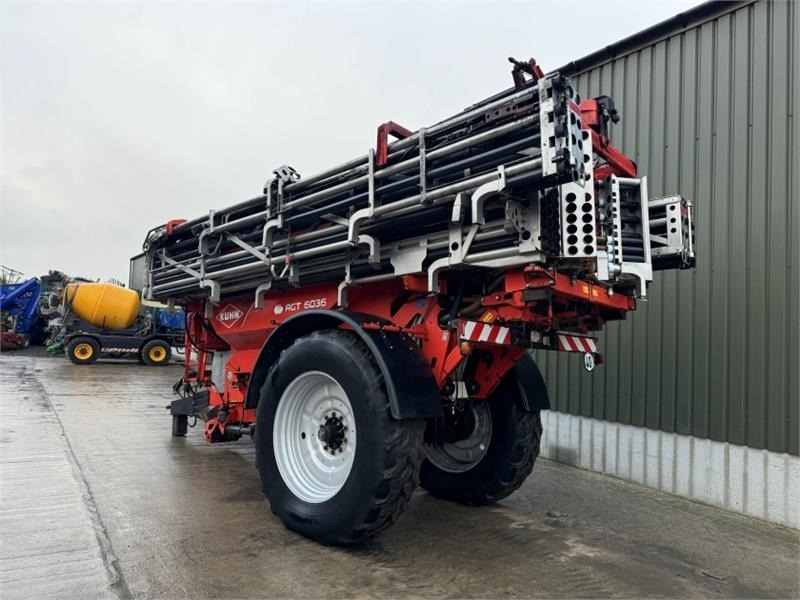 Kuhn AGT 6036 Boom Fert Spreader - آلة رش الأسمدة: صور 2 Kuhn AGT 6036 Boom Fert Spreader - آلة رش الأسمدة: صور 2