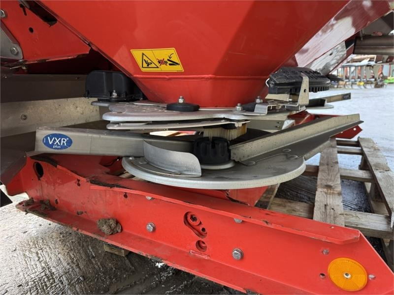 Kuhn Axis 50.2 M-EMC W - آلة رش الأسمدة: صور 5 Kuhn Axis 50.2 M-EMC W - آلة رش الأسمدة: صور 5