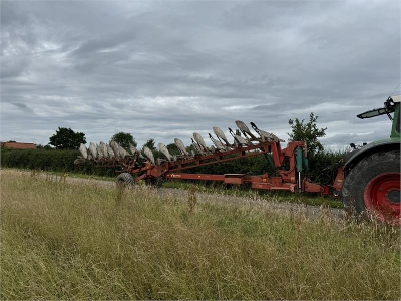 Kverneland Kverneland 10 Furrow RW100 Varimat Plough **Video - محراث: صور 1 Kverneland Kverneland 10 Furrow RW100 Varimat Plough **Video - محراث: صور 1