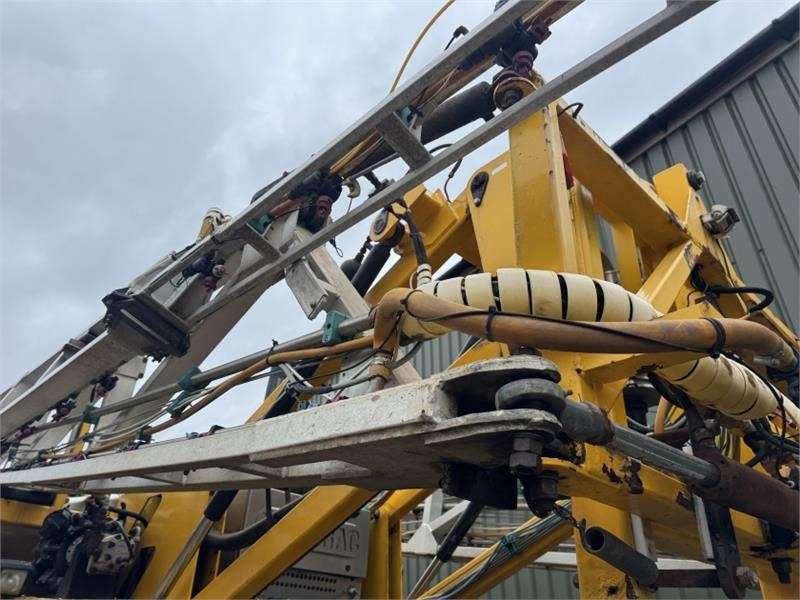 آلة الرش المعلقة Lite-Trac 5500 24m Self Propelled Sprayer: صور 20