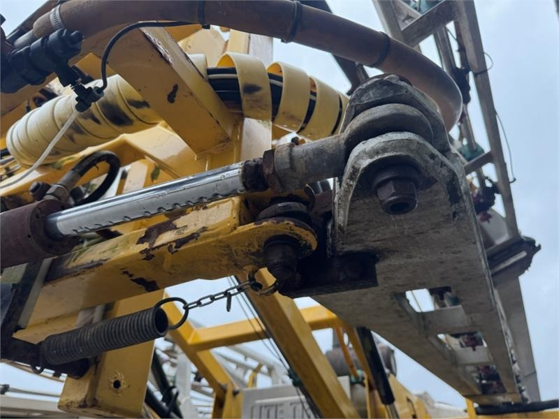 آلة الرش المعلقة Lite-Trac 5500 24m Self Propelled Sprayer: صور 21