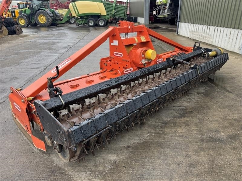 Maschio Machio 4m Powerharrow - محراث الدوار: صور 3 Maschio Machio 4m Powerharrow - محراث الدوار: صور 3