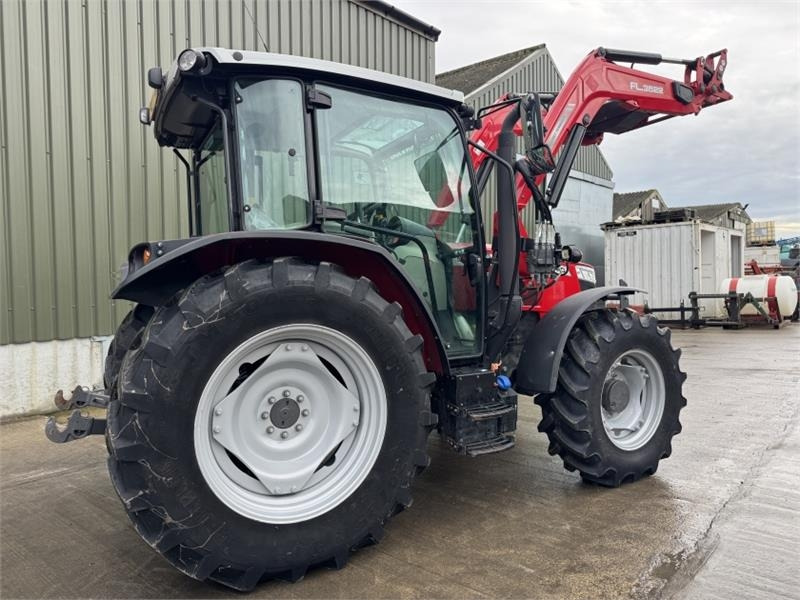 Massey Ferguson 4710 c/w FL.3522 Loader **Low Hours** - جرار: صور 4 Massey Ferguson 4710 c/w FL.3522 Loader **Low Hours** - جرار: صور 4