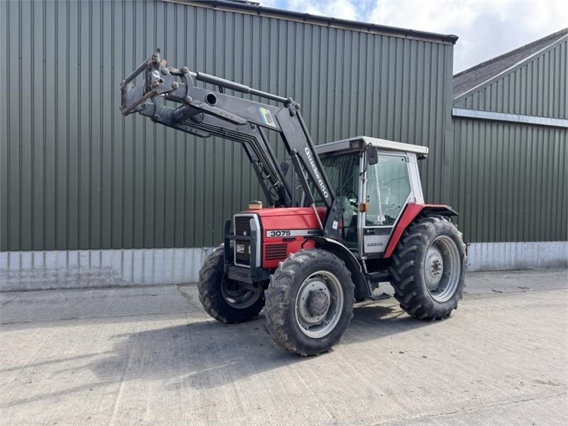 Massey Ferguson Massey Ferguson 3075 Dynashift *Low Hours* - جرار: صور 1 Massey Ferguson Massey Ferguson 3075 Dynashift *Low Hours* - جرار: صور 1
