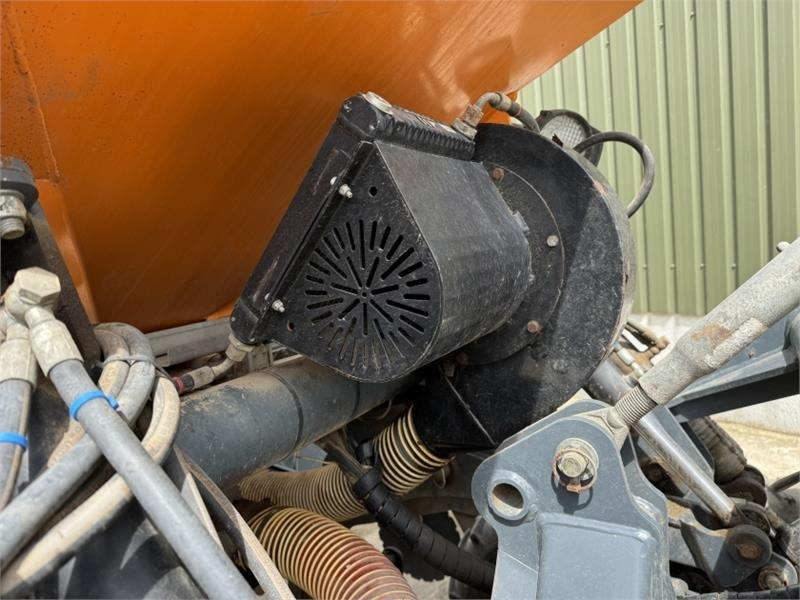 الة بذر Mzuri Mzuri Pro-Till 3T Seed Drill: صور 15