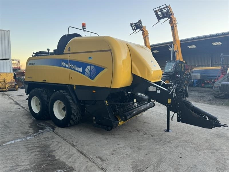New Holland BB9060 Baler - مكبس البالات المستطيله: صور 4 New Holland BB9060 Baler - مكبس البالات المستطيله: صور 4