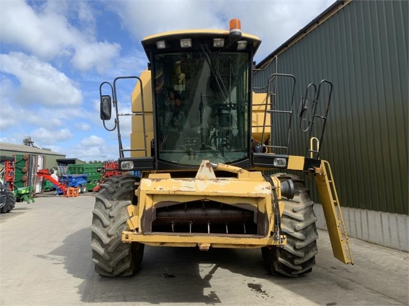 New Holland/Laverda New Holland TL58i / Laverda Hi  - معدات آلة حصاد: صور 5 New Holland/Laverda New Holland TL58i / Laverda Hi  - معدات آلة حصاد: صور 5